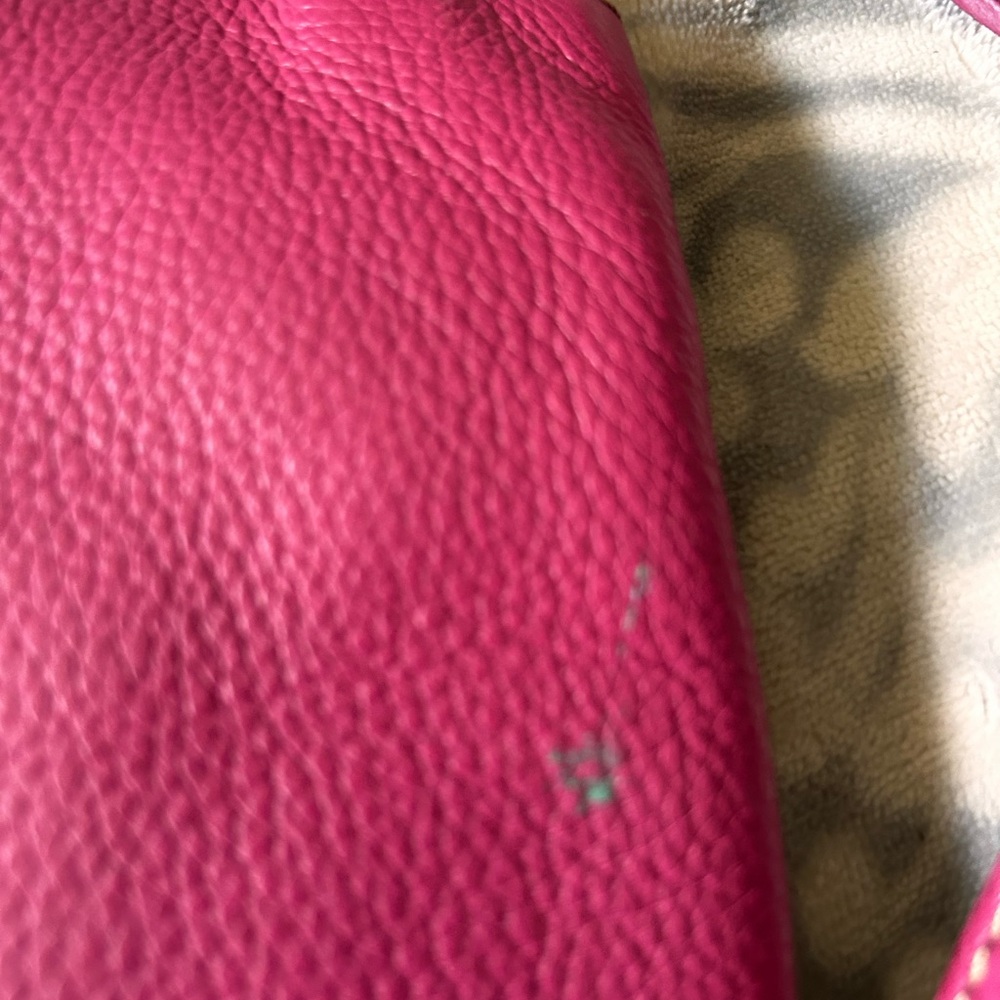 Fossil Fuchsia Leather Crossbody Bag - Picture 9 of 9